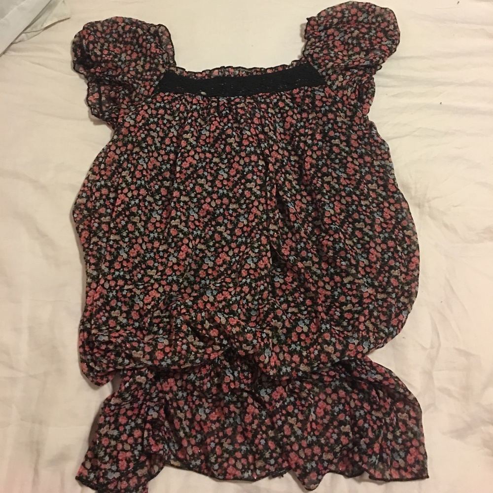 Floral top